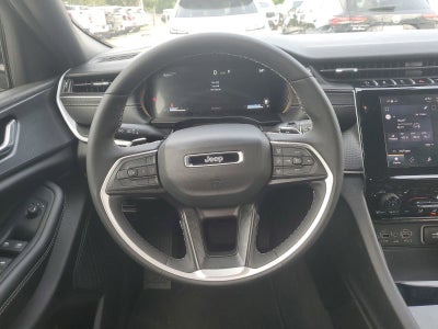 2025 Jeep Grand Cherokee Altitude 4x4