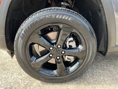 2023 Jeep Grand Cherokee L Altitude 4x2