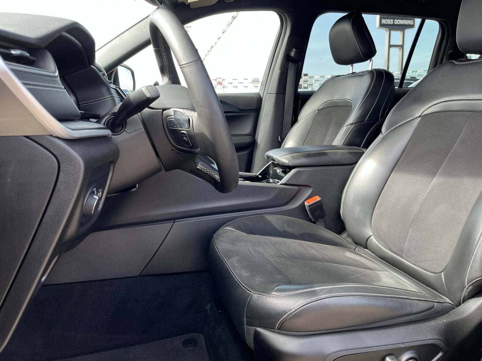 2023 Jeep Grand Cherokee L Altitude 4x2