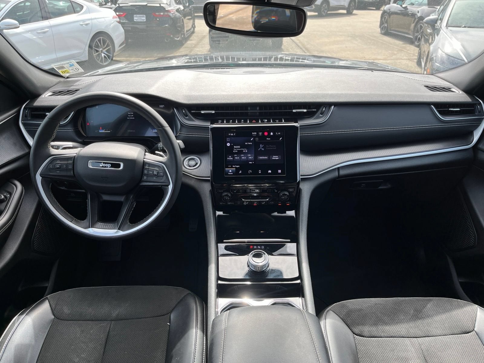 2023 Jeep Grand Cherokee L Altitude 4x2