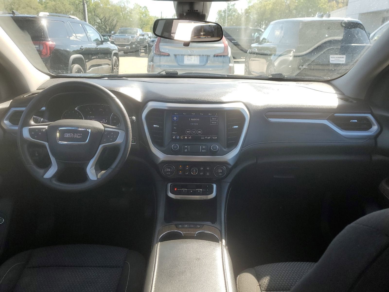 2022 GMC Acadia SLE