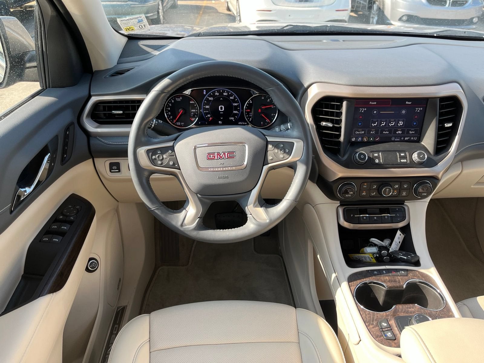 2022 GMC Acadia Denali