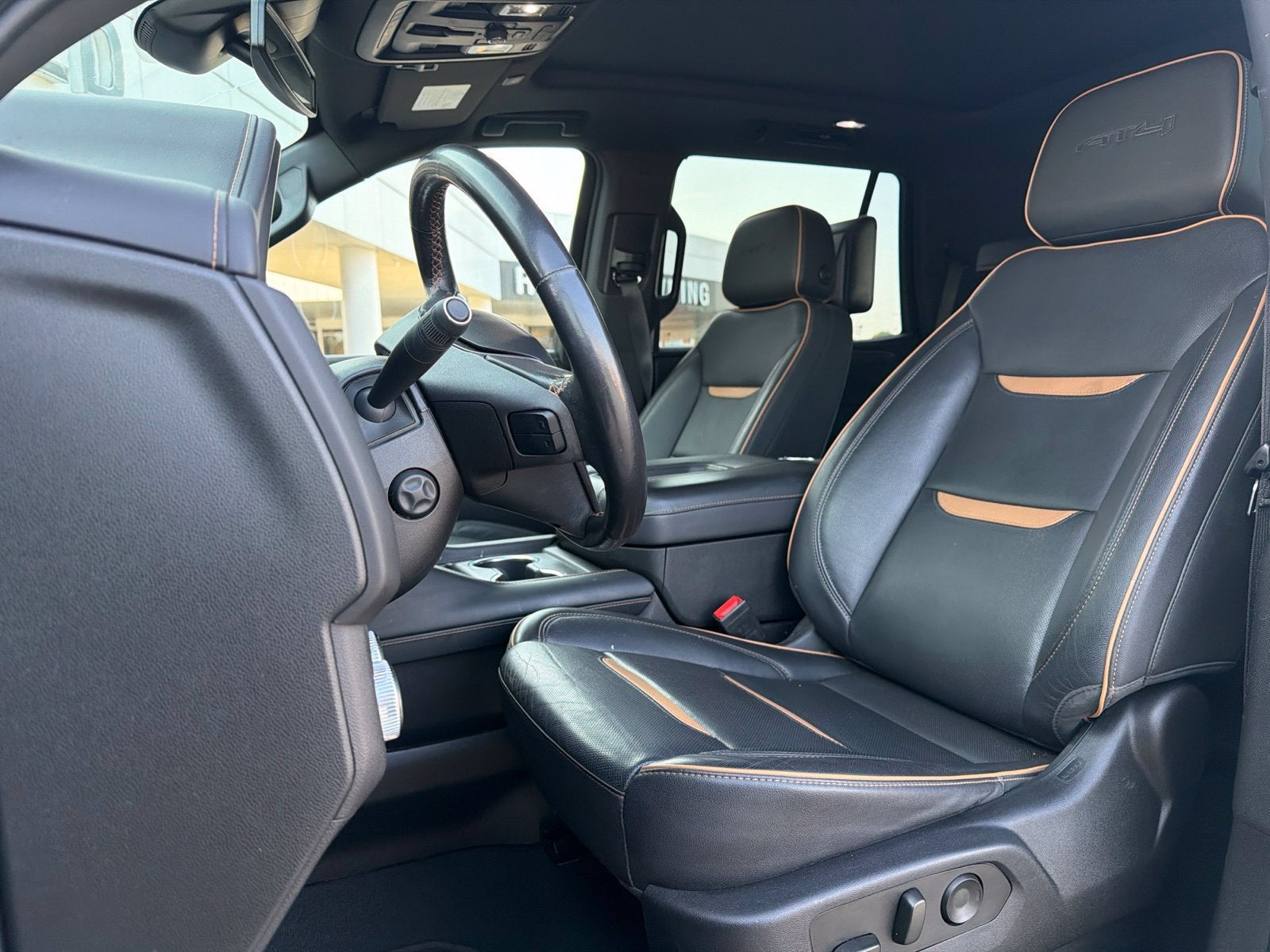 2023 GMC Yukon AT4