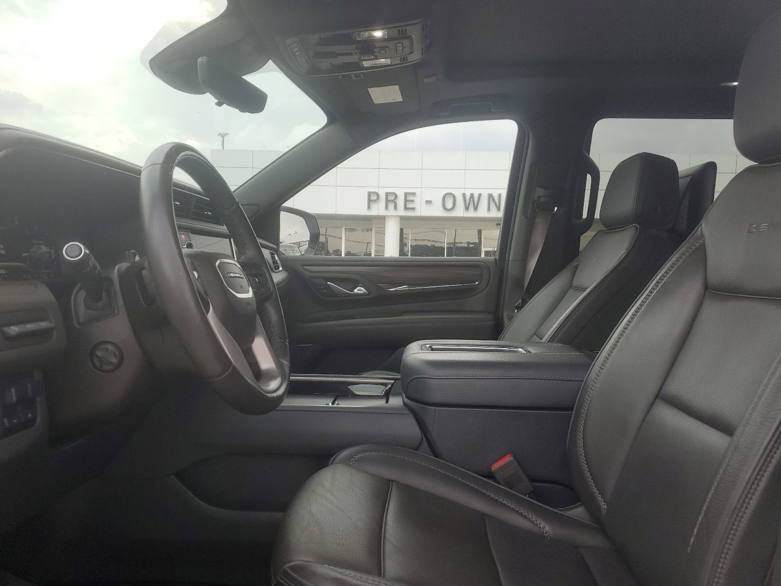 2024 GMC Yukon Denali