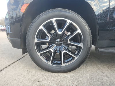 2023 Chevrolet Suburban RST