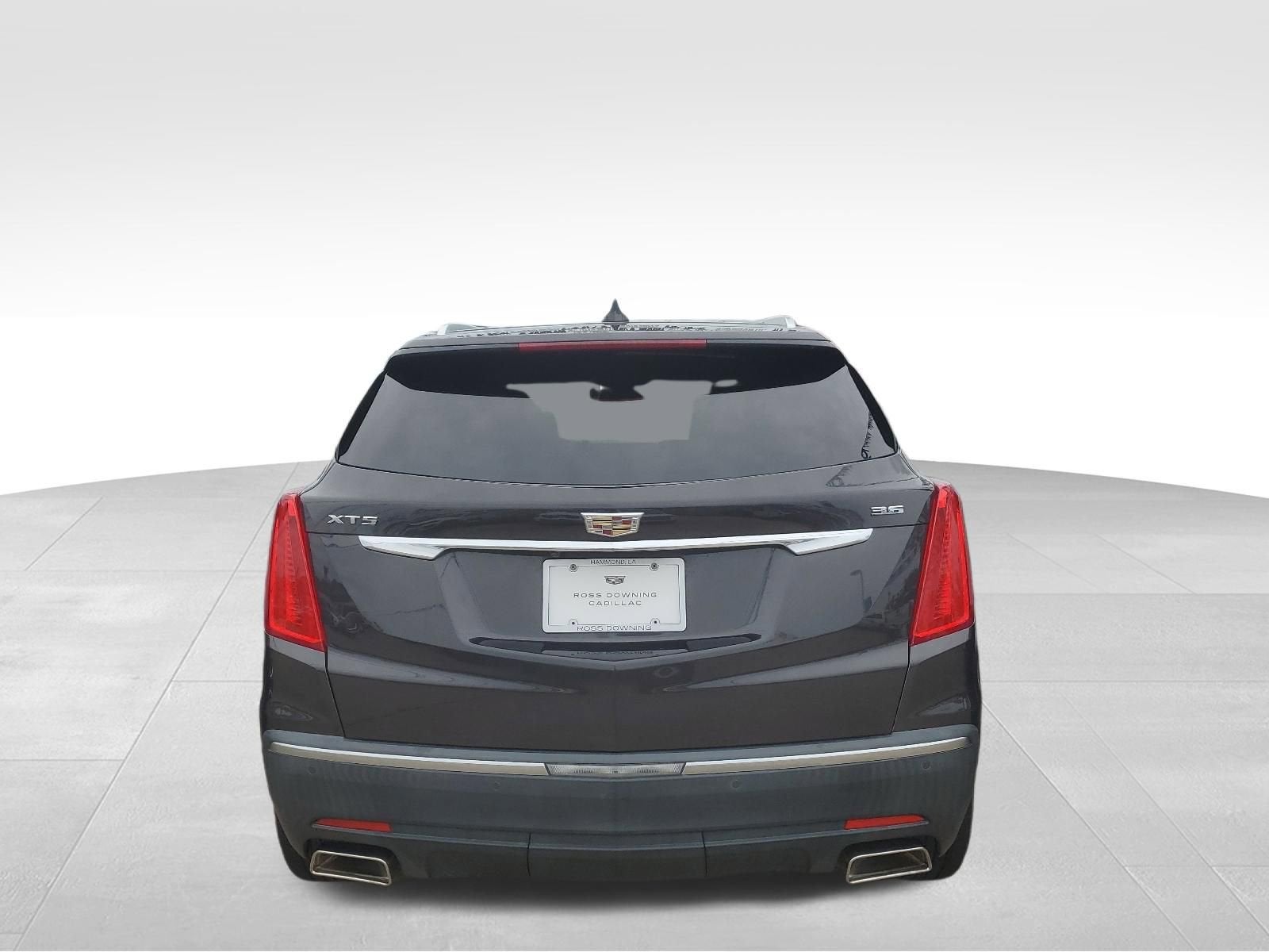 2017 Cadillac XT5 Premium Luxury FWD