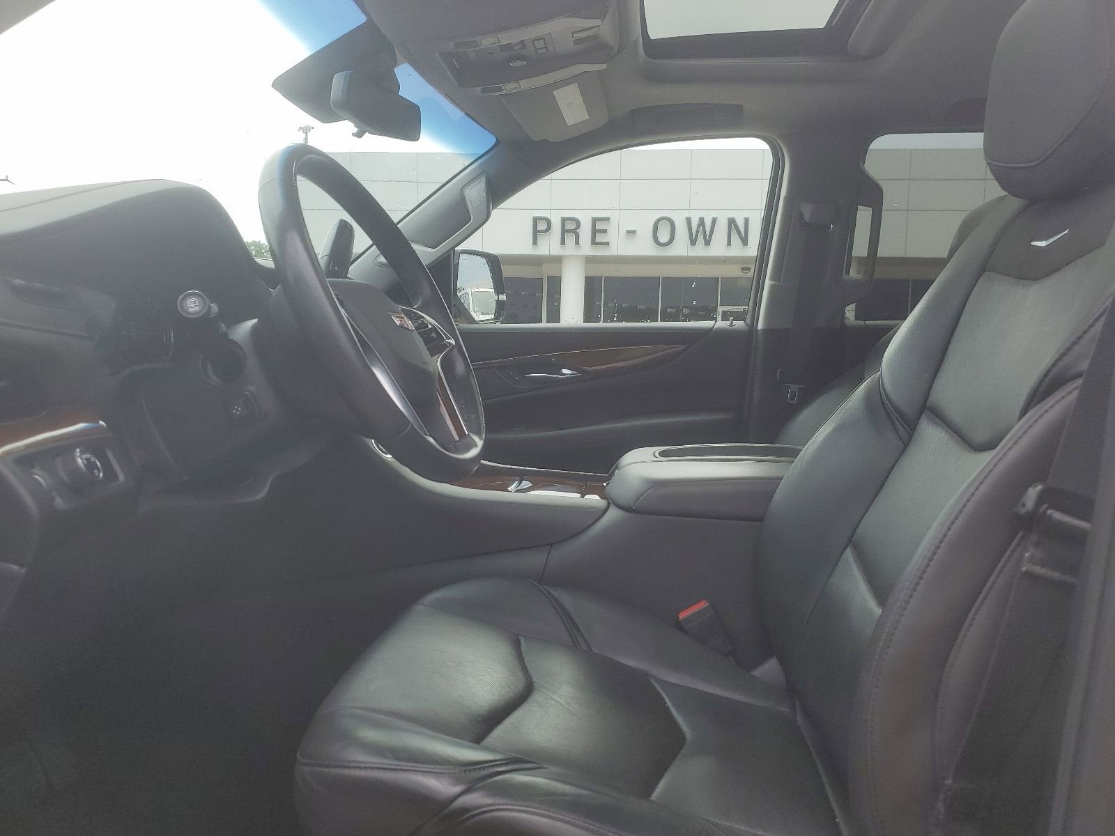 2019 Cadillac Escalade Luxury