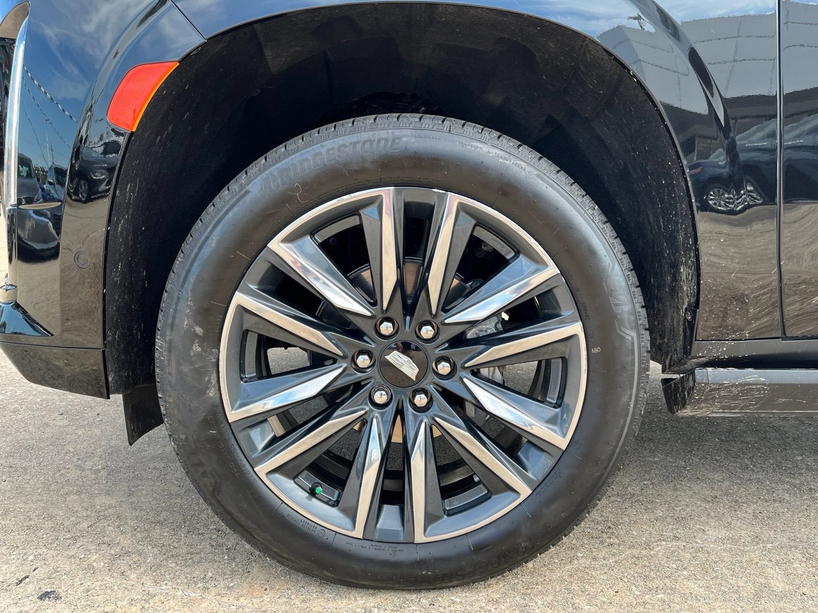 2024 Cadillac Escalade ESV Sport