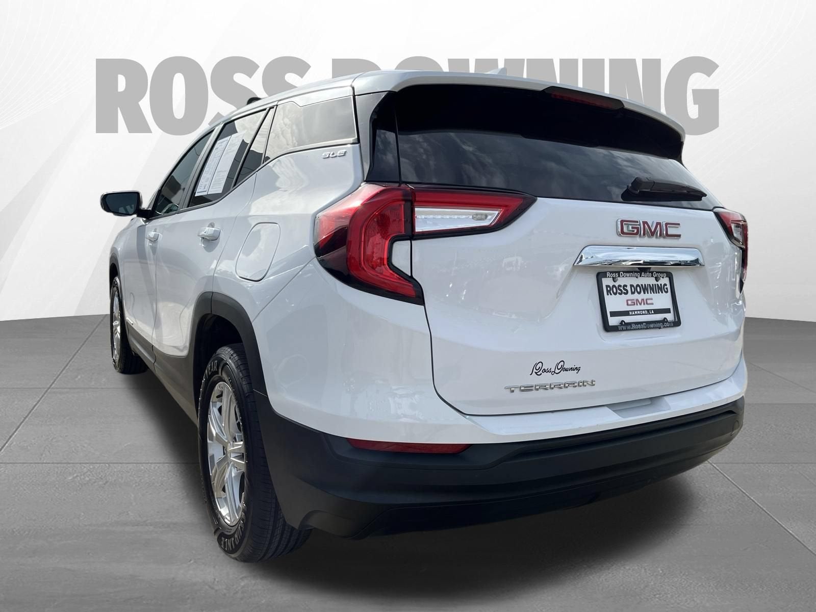 2024 GMC Terrain SLE
