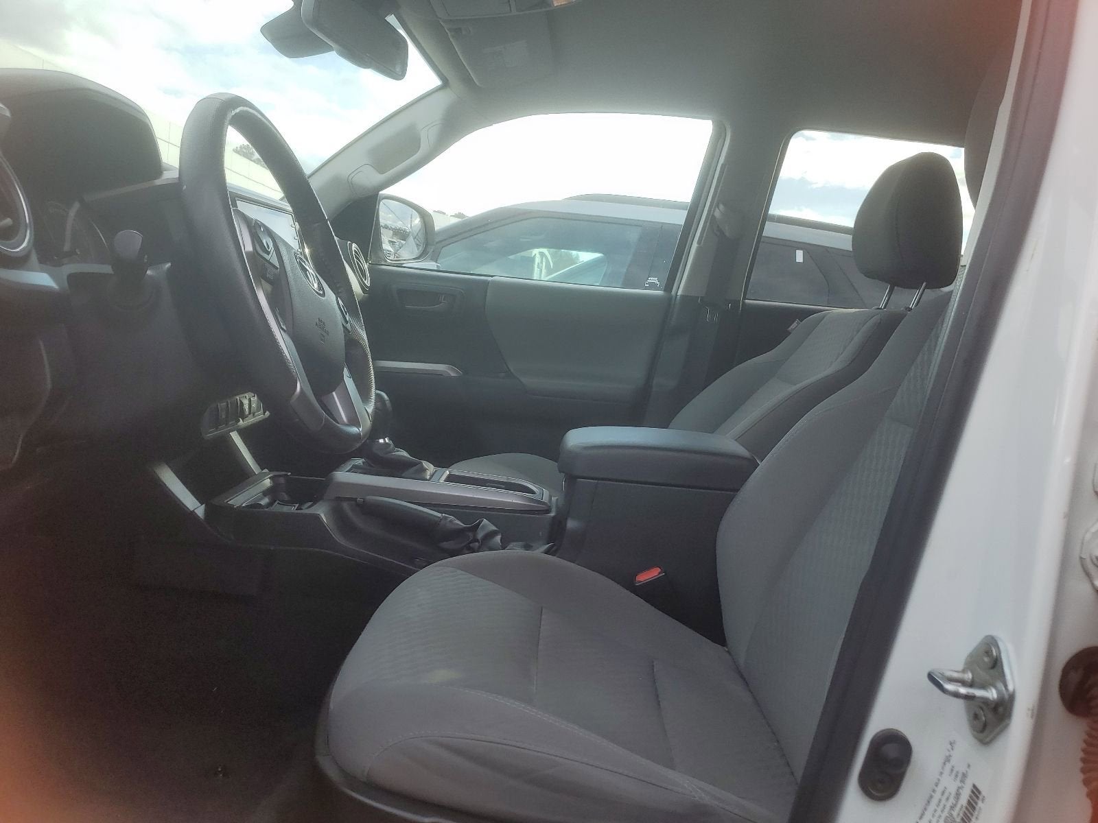 2021 Toyota Tacoma 2WD SR5