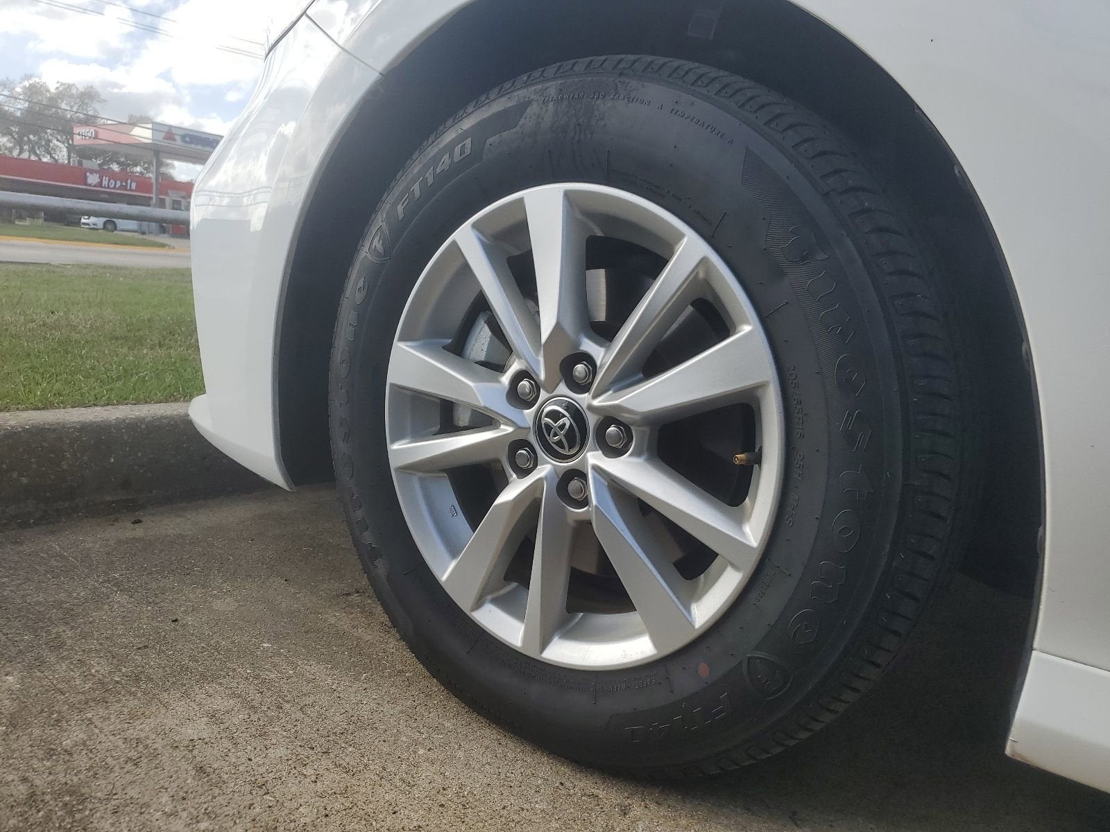 2025 Toyota Camry LE