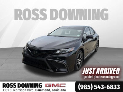 2024 Toyota Camry SE