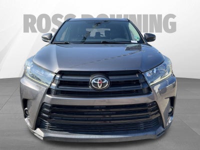 2019 Toyota Highlander SE