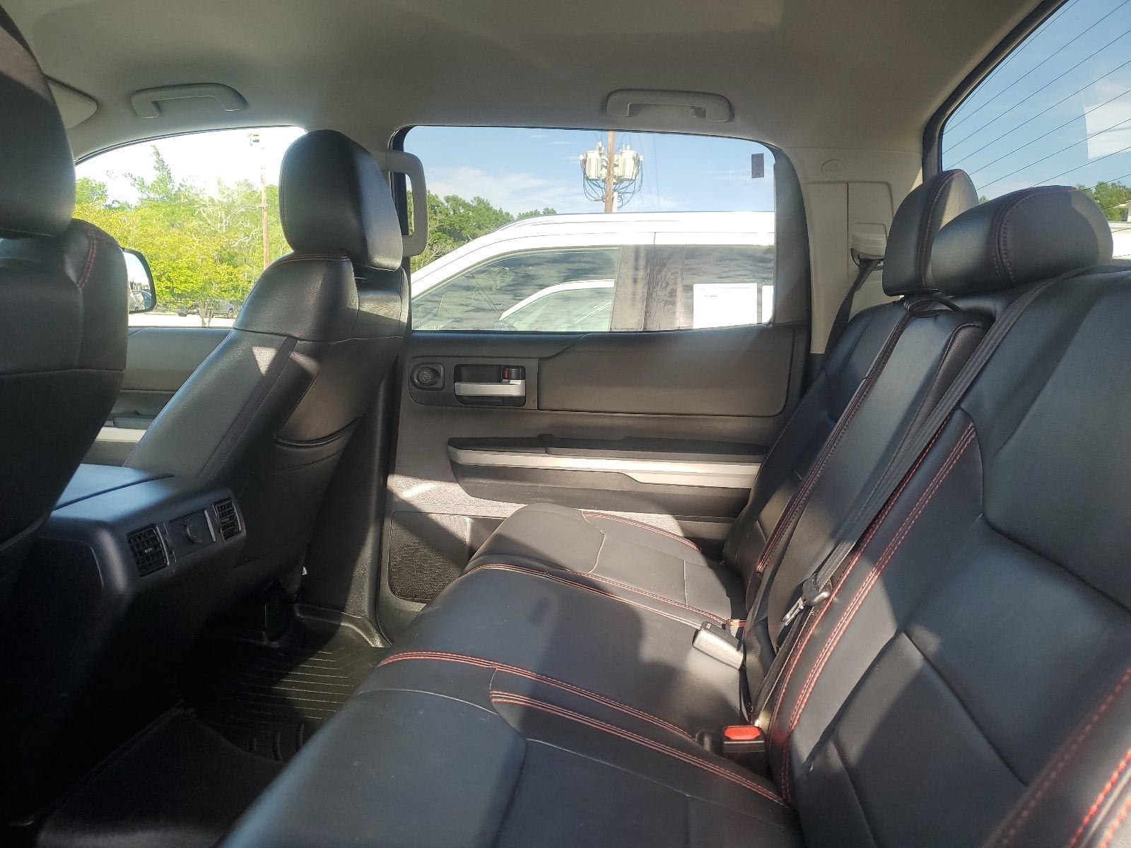 2019 Toyota Tundra 4WD SR5