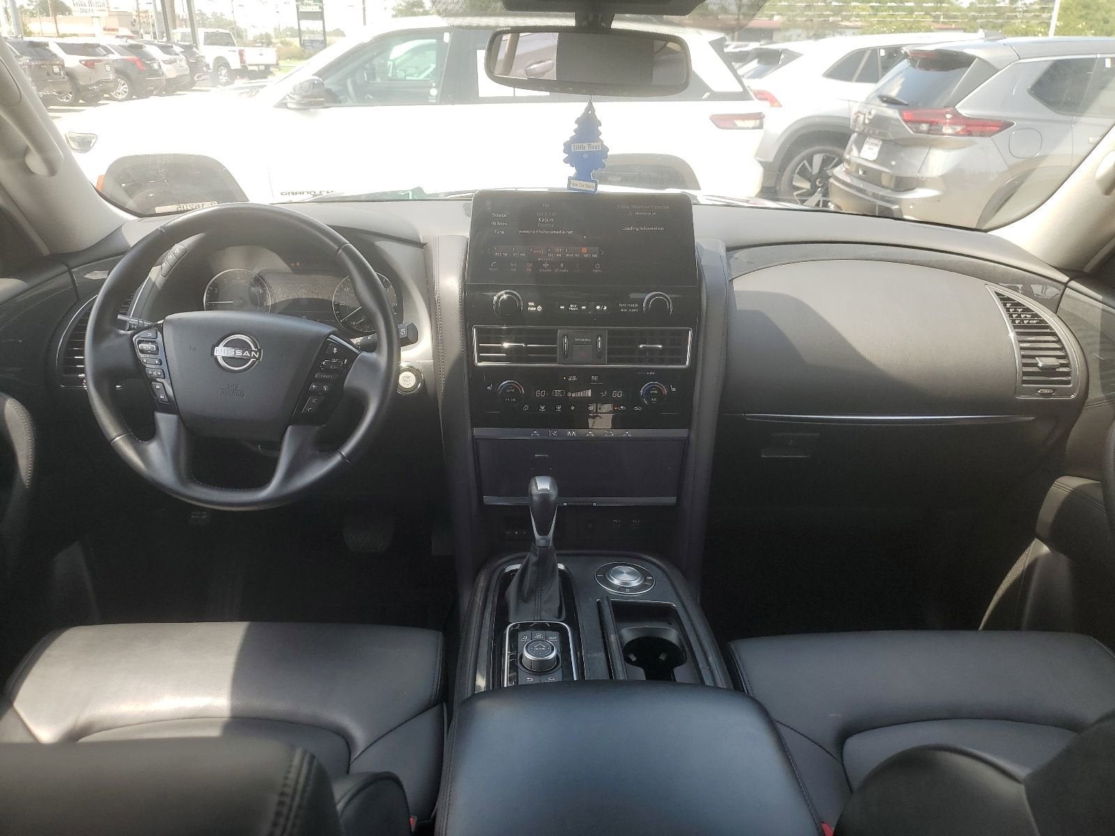 2024 Nissan Armada SV